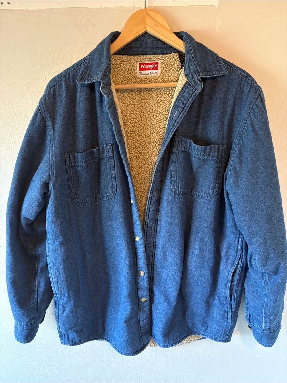Wrangler Vintage Style Sherpa Lined Denim Jacket